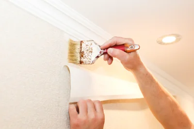 Pose de papier peint à Eglingen — revêtements muraux et toiles de verre